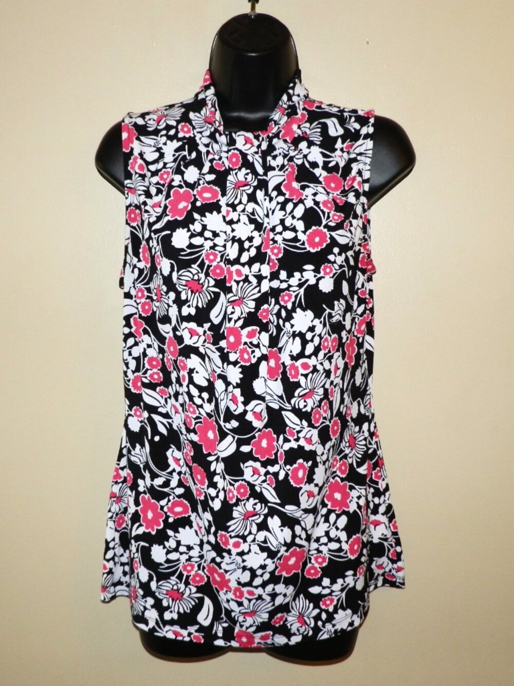 Style & Co Black, White & Pink Sleeveless Blouse